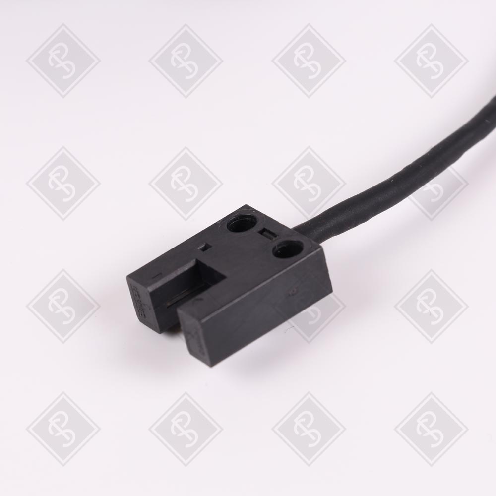 Оптический щелевой датчик Omron EE-SX914-R — изображение 4