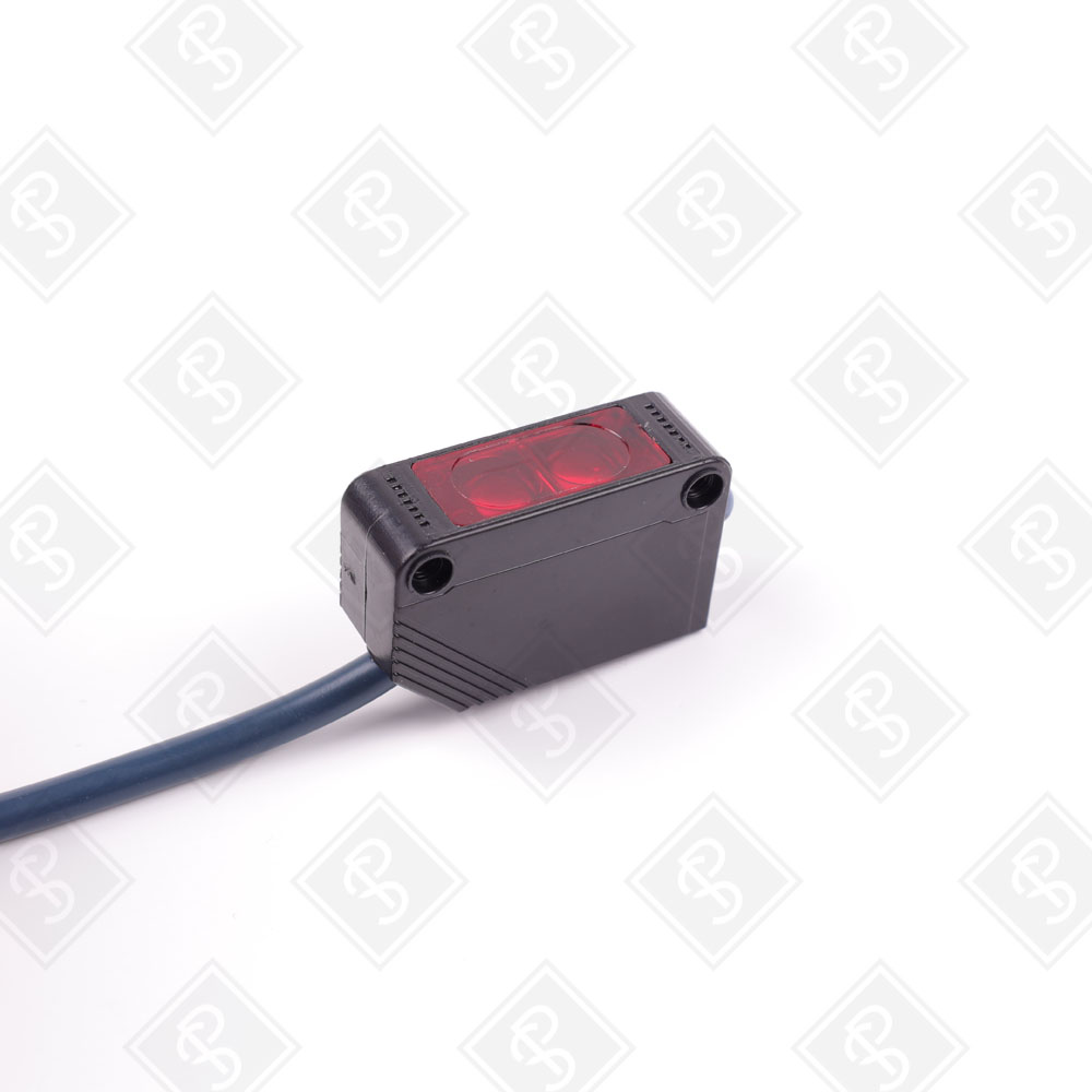 Оптический диффузный датчик со встроенным усилителем Omron E3ZG-D62 — изображение 3